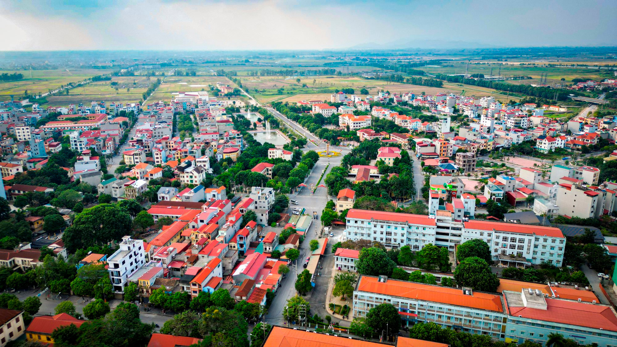 Khu vực dân cư hiện hữu nhìn từ trên cao, nằm trong vùng quy hoạch đón dự án khu đô thị mới gần 300ha